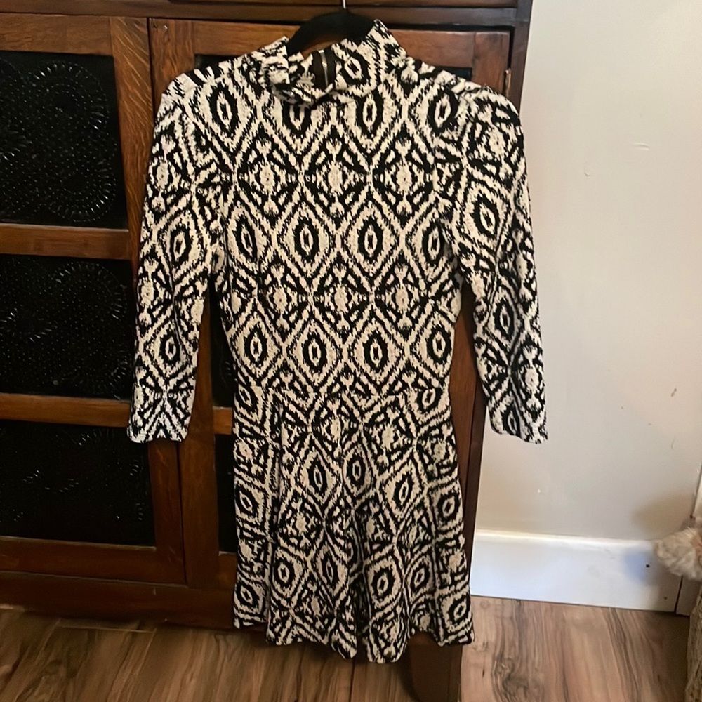 HM black and white dress